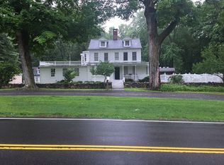 371 Wilton Rd W, Ridgefield, CT 06877