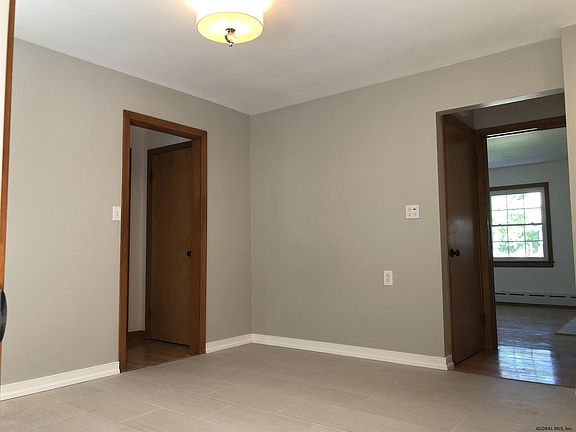 3rd image of 722 New Scotland Ave