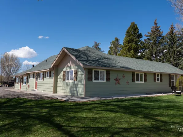 1409 S 2000 E, Gooding, ID 83330