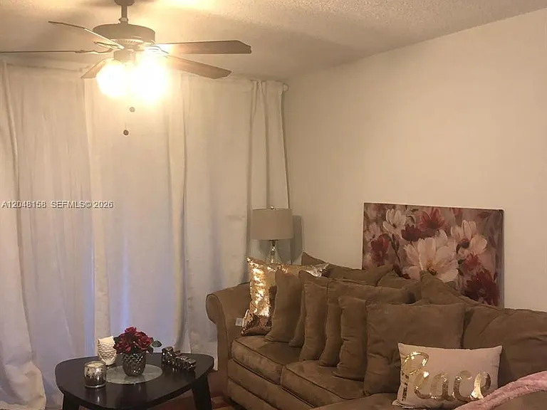 1207 Bahama Bnd #E2 — Photo 15