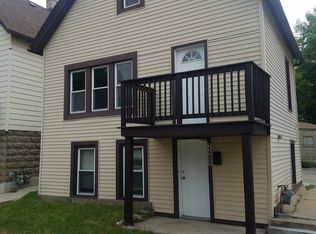 2406 S 16th St, Milwaukee, WI 53215