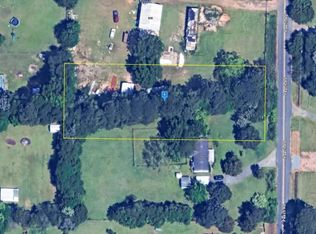 362 Peach Rd, Byron, GA 31008