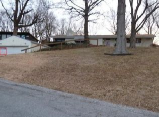 326 Tower Dr, East Alton, IL