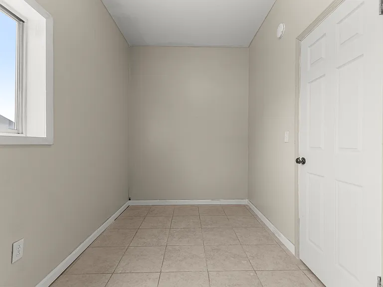 1288 Dragoon St — Photo 11