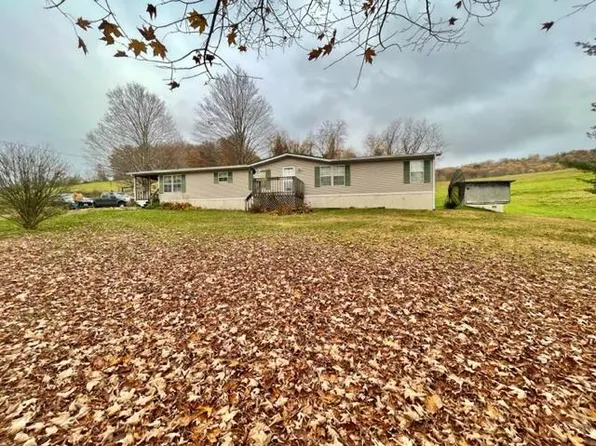 978 Spring Valley Rd, Marion, VA 24354