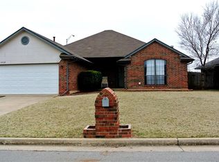 8009 Wood Duck Dr, Oklahoma City, OK 73132