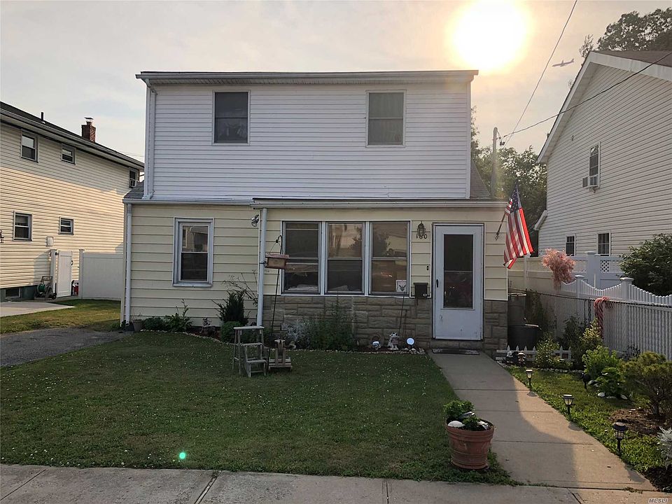 2nd image of 160 Oakley Ave