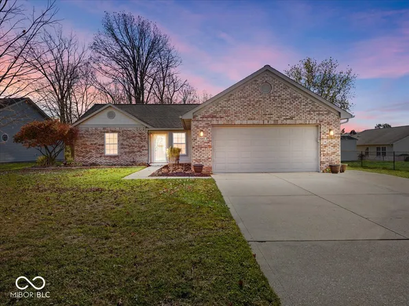 7449 Kidwell Dr, Indianapolis, IN 46239