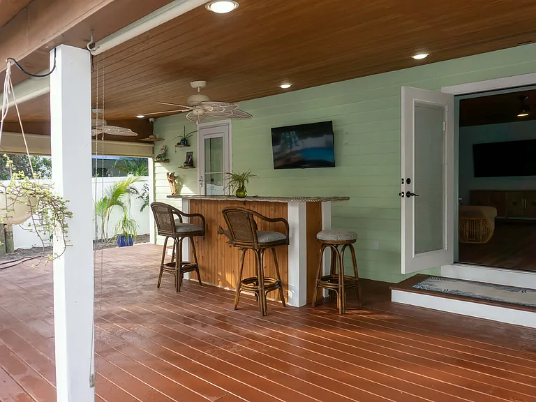 3052 Charles Way — Photo 15
