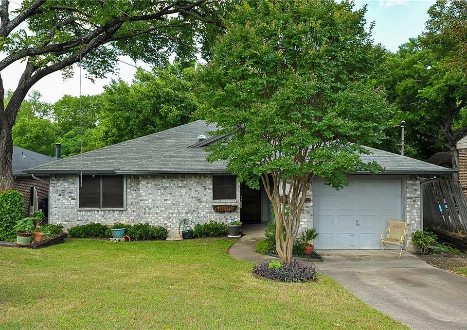 1st image of 2745 Buna Dr