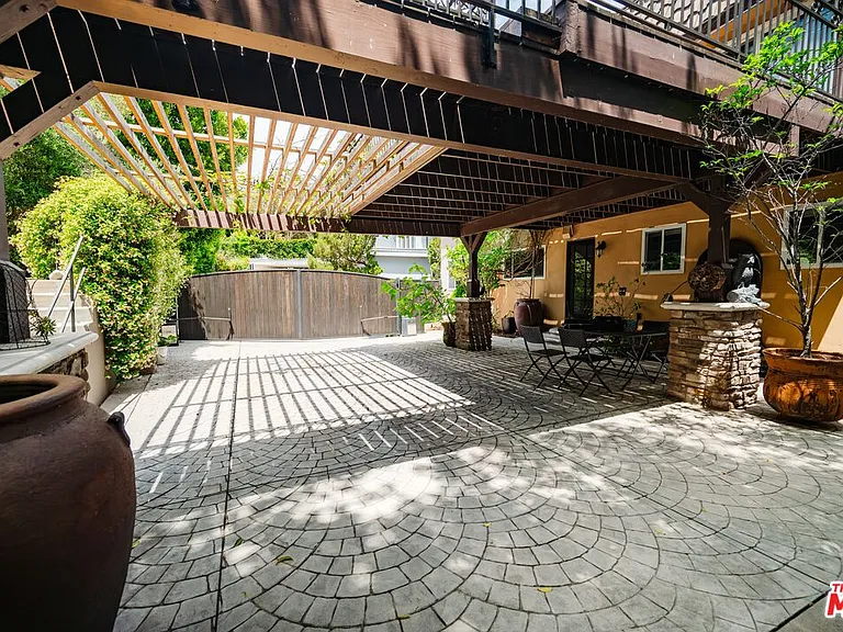 503 N Greencraig Rd — Photo 57