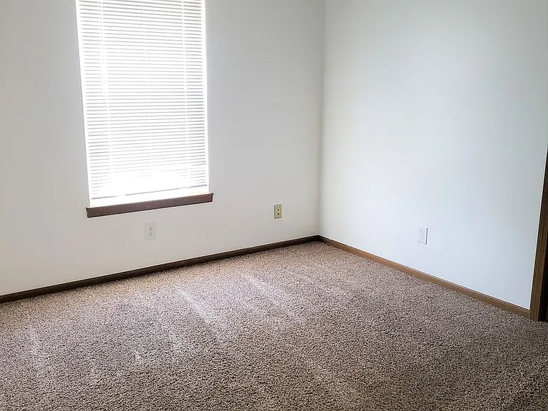 1119 Yuma St — Photo 14