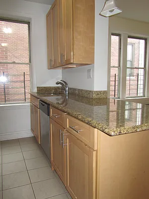 Rented by Beekman Street Realty | media 5