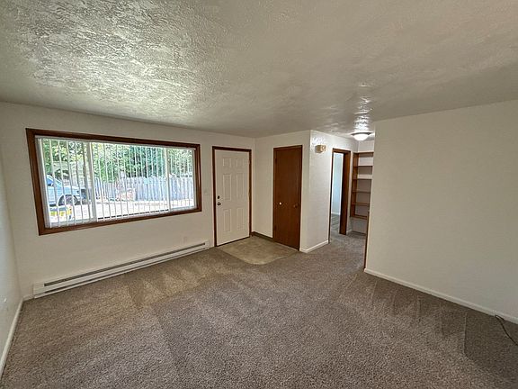 2nd image of 2042 Myrtle Ave NE