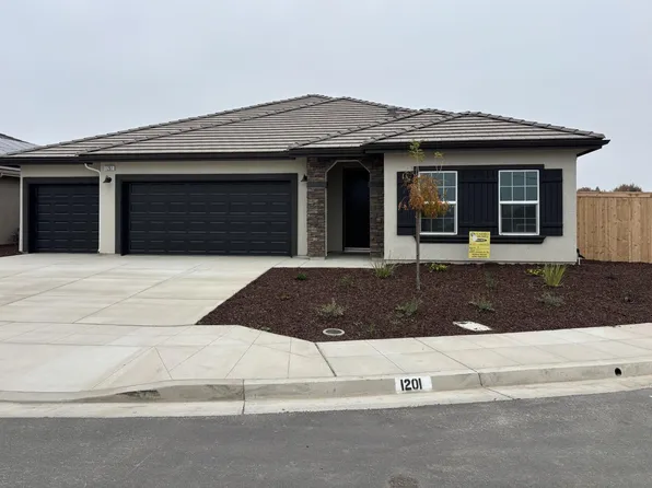 1201 Via Valencia Drive, Madera, CA 93637