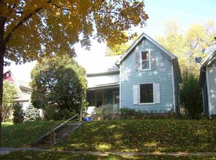 912 Fairchild St, Iowa City, IA