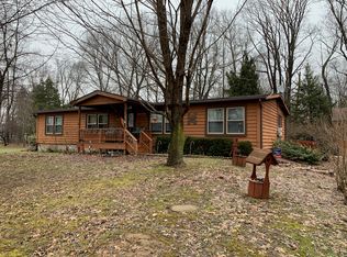 12220 Prentiss Rd, Garrettsville, OH 44231