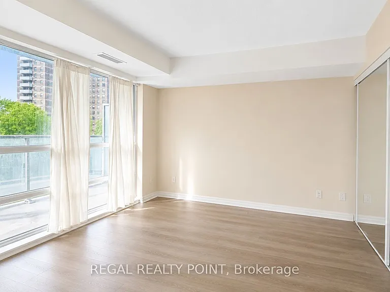 2015 Sheppard Ave E #310 — Photo 4