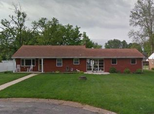 2135 Marquette Dr, Alton, IL 62002