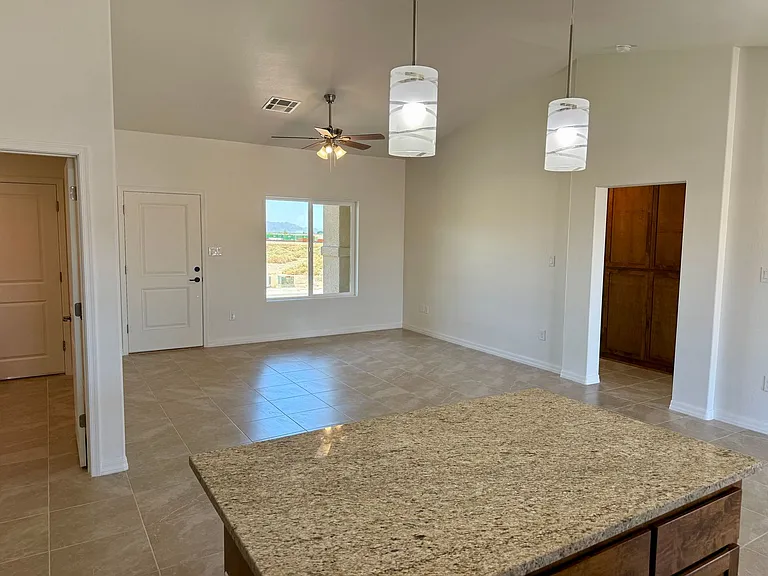 10857 Silver Spur Dr — Photo 27