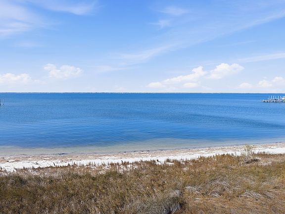 4th image of 1605 E Gulf Beach Dr