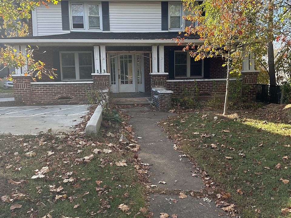 First floor 1200 ft._ back porch front veranda