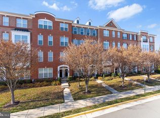 23483 Logans Ridge Ter, Ashburn, VA 20148