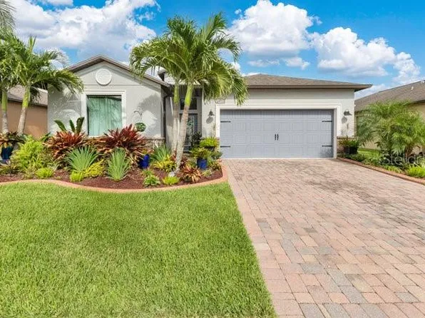 2877 Spring Breeze Way, Kissimmee, FL 34744