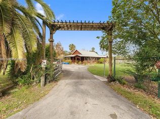 South Bay, South Bay, FL 33493