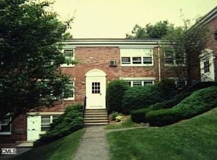 224 Park St #3, New Canaan, CT 06840