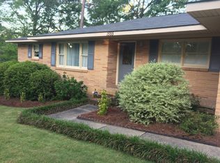 1555 Denton Rd, Dothan, AL 36303