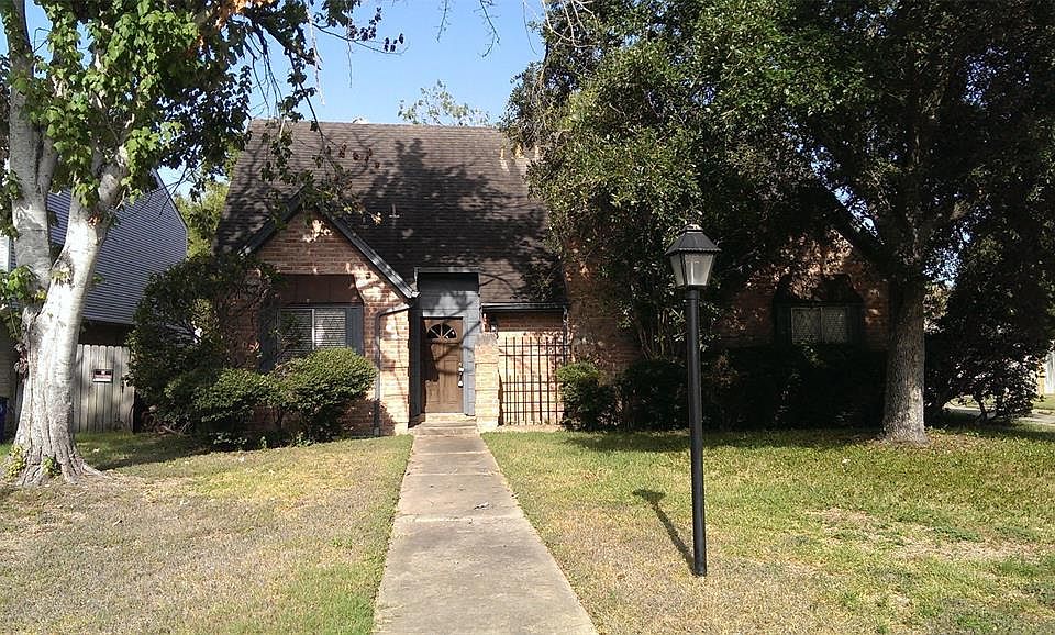 1st image of 2315 Wallingford Dr