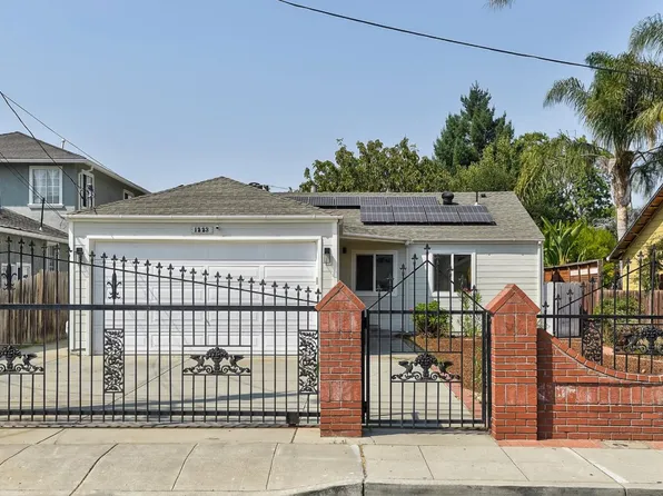 1223 Hollyburne Ave, Menlo Park, CA 94025