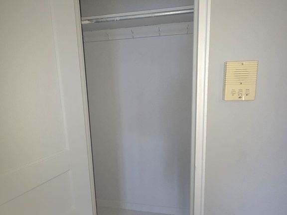 5th image of 194-02 64th Cir #B