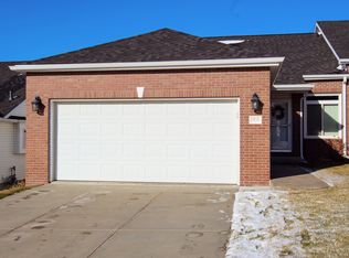 2834 Porter Ridge Rd, Lincoln, NE 68516