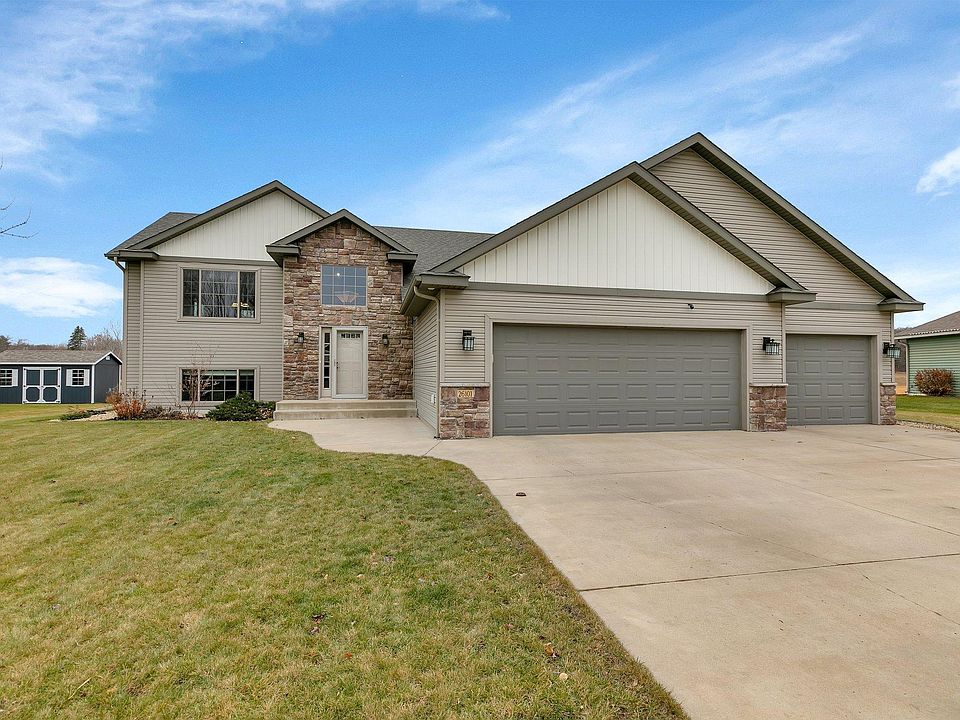 1st image of 26101 Bluebird Ln