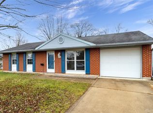 960 Narcissus Dr, New Carlisle, OH