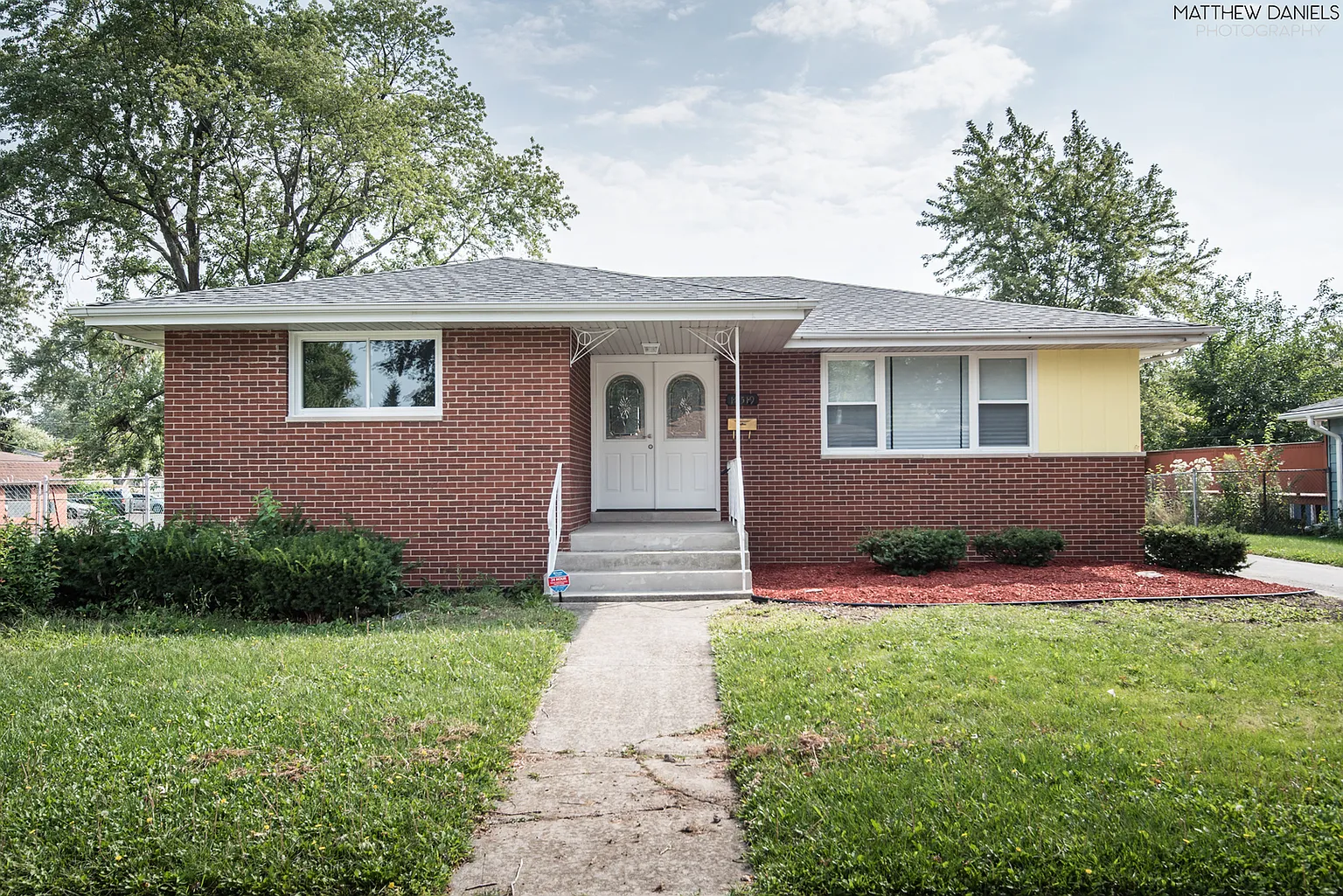 18519 Hickory St photo 1