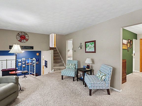 5th image of 6800 Springbrook Ln