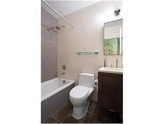 Rented by Douglas Elliman | media 20