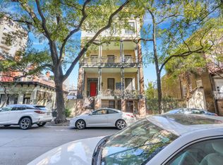 112 E Harris St, Savannah, GA 31401