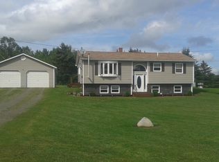 68 Fords Lane, Mapleton, ME 04757