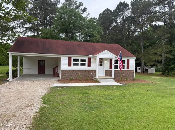 6300 State Highway 27 E, Coats, NC 27521