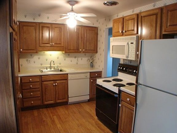 4th image of 315 Westland Dr
