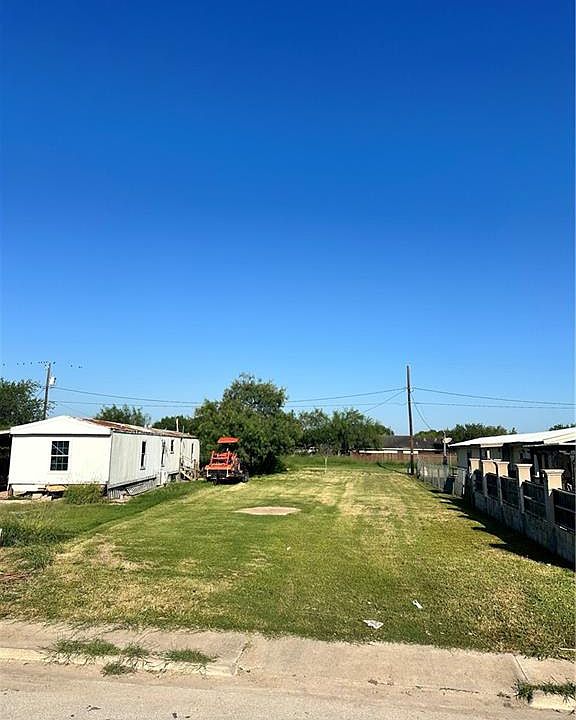 1st image of 256 Palomita Dr