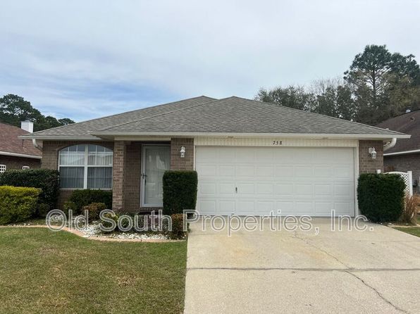 758 Mozingo Ln