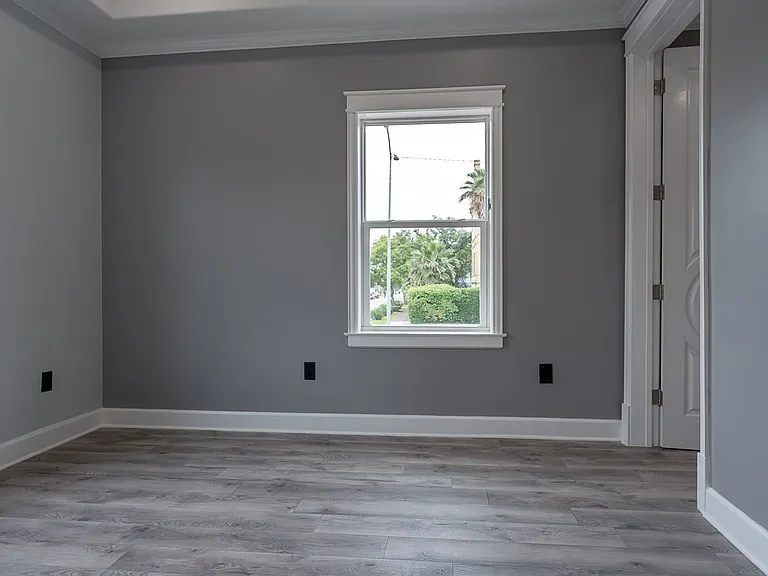 1801 Rosenberg — Photo 40