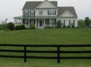 16841 Heather Knolls Pl, Hamilton, VA 20158
