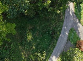 229-230 Number 1 Hl, Jenkins, KY 41537
