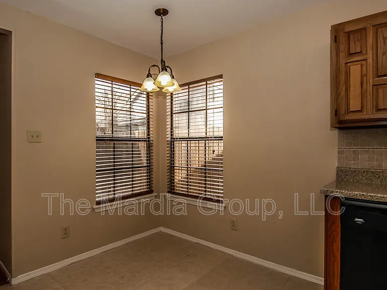 2984 Harbinger Ln — Photo 8